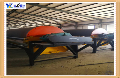 內(nèi)蒙古小型鐵礦磁選機(jī)多少錢一臺(tái)_內(nèi)蒙古小型鐵礦磁選機(jī)多少錢一臺(tái)如何配置，選三氧化二鐵嗎？